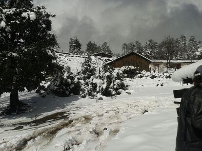 La Comisión Nacional del Agua reportó nevadas en los municipios de Tepehuanes y Guanaceví, en Durango.