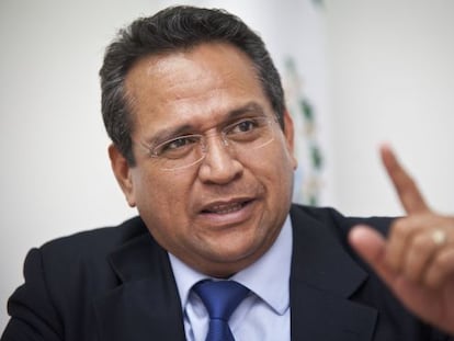 Juan Manuel Oliva, fotografiado en su casa de campaña