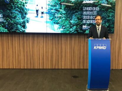 Ramón Pueyo, responsable de sostenibilidad de KPMG en España, en la presentación del informe.