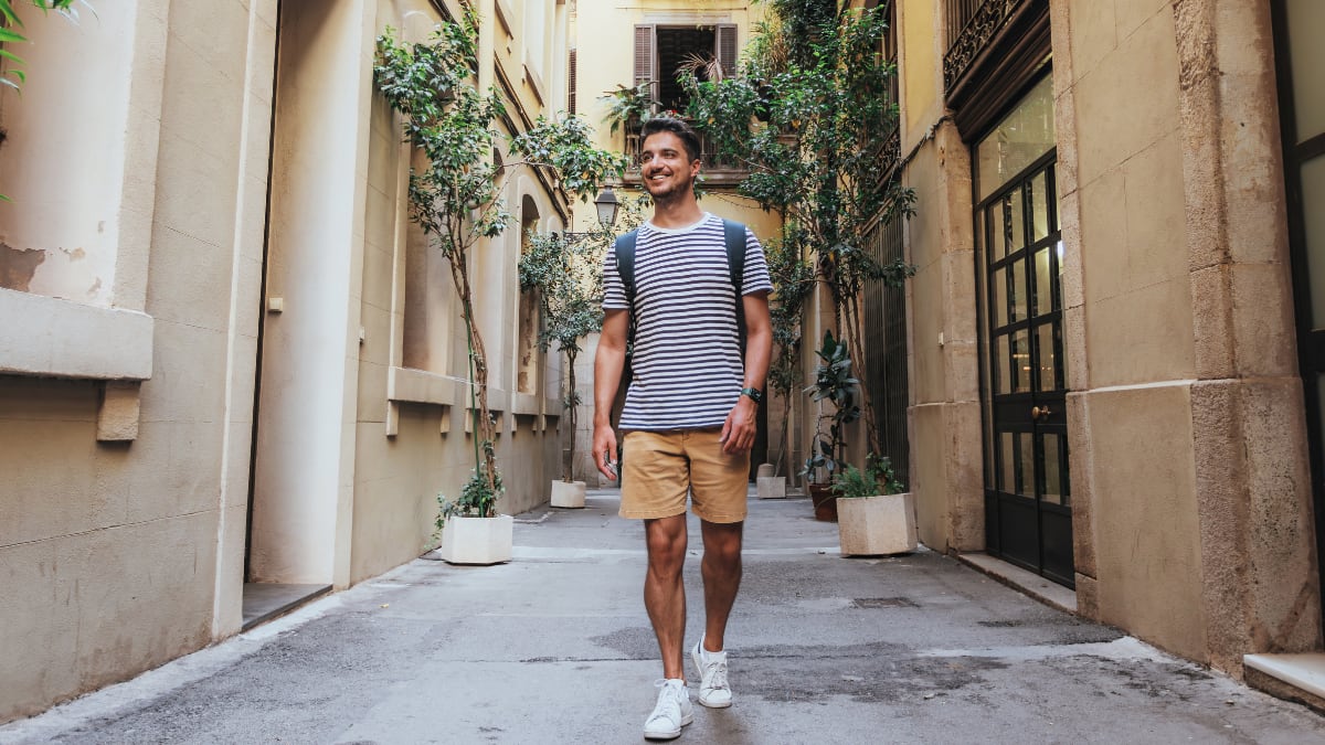Un básico con más de 40.000 reseñas: este pantalón corto chino para hombre está disponible en 12 colores
