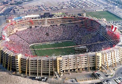 Una vista del estadio Monumental de Lima.