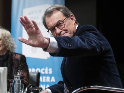 Artur Mas y la periodista Mònica Terribas, durante la presentación del libro.