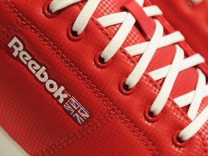 Adidas pone a la venta Reebok