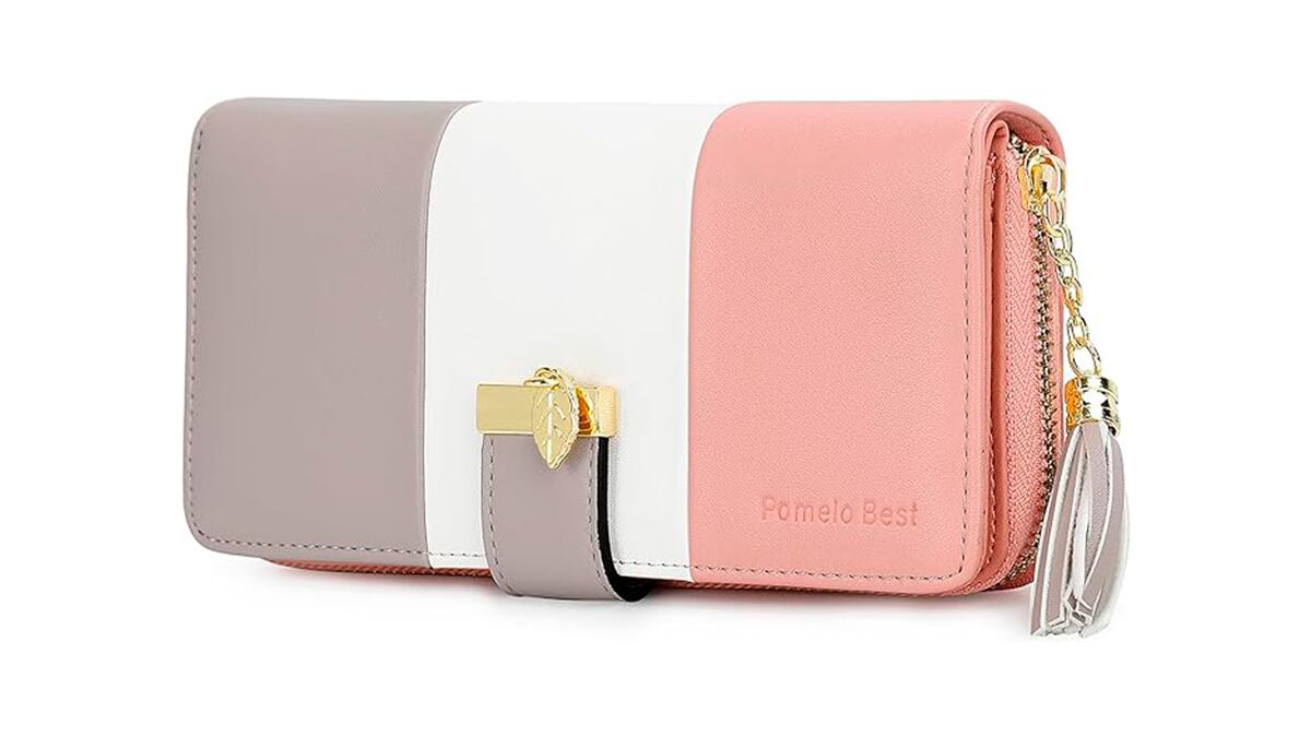 Tamaño: 19,5 x 9 x 2,5 cm.