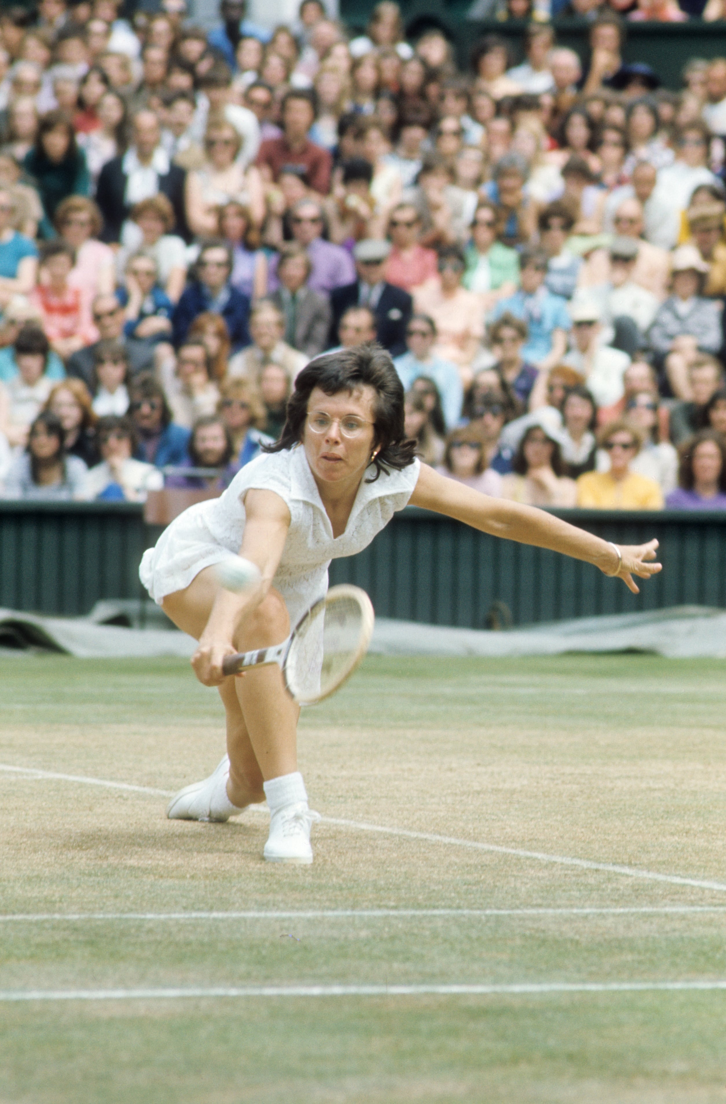 La tenista durante el torneo de Wimbledon de 1972, torneo del que fue ganadora.