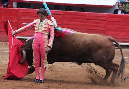 Hilda Tenorio, el 4 de marzo de 2012, en la Plaza México.