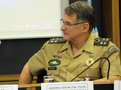 O general Edson Leal Pujol em julho. 