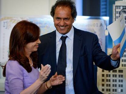 Daniel Scioli junto Cristina Fern&aacute;ndez.