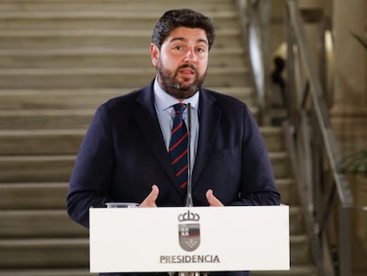 El presidente de la Región de Murcia, Fernando López Miras, comparece para informar de la composición del nuevo Ejecutivo regional este miércoles en Murcia.