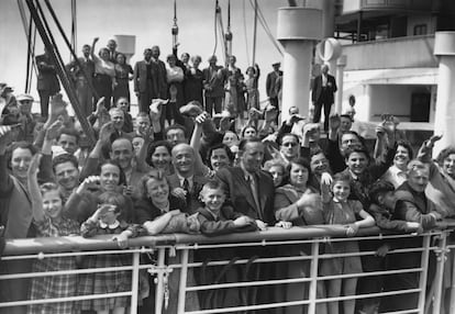 El barco 'St. Louis' salió de Hamburgo con 700 judíos, en la imagen a su llegada al puerto de Amberes, el 17 de junio de 1939.