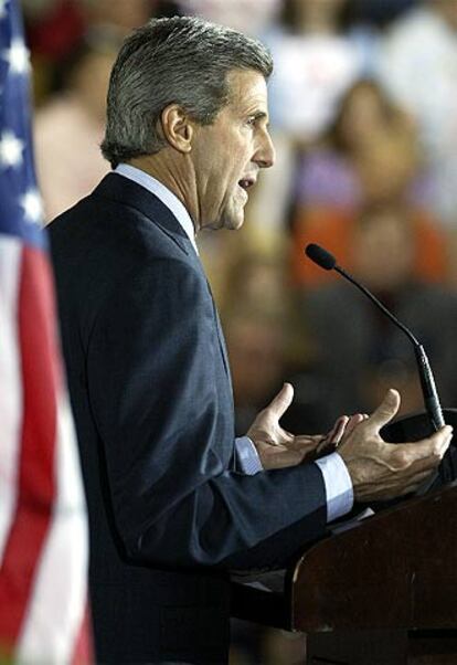 John Kerry, en un acto de campaña ayer en Sioux City (Iowa).