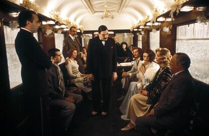 Un fotograma de la película 'Asesinato en el Orient Express'.