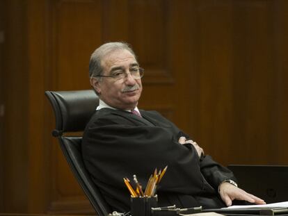 El ministro Alberto Pérez Dayán durante una sesión de la Suprema Corte de Justicia de la Nación.