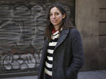 La escritora y periodista Llucia Ramis, en Barcelona.