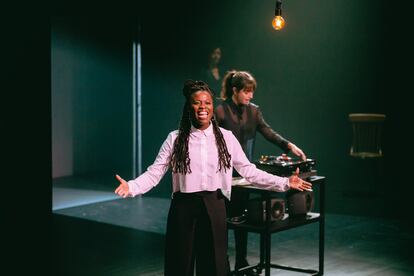 Escena de la obra 'Olympia', Teatre Lliure. 