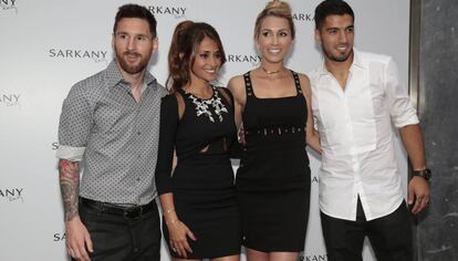 Lionel Messi, Antonella Roccuzzo, Sofia Balbi y Luis Suarez.