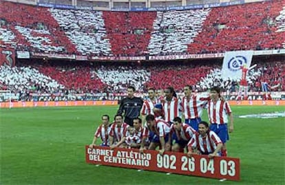 Aparte de los actos puramente festivos, el plato fuerte del centenario atlético fue el partido de Liga contra Osasuna. Los <i>rojillos</i> se impusieron 0-1 en el Calderón impidiendo que la alegría del aniversario del Atlético se trasladara al césped.