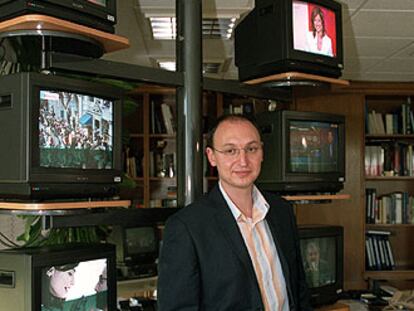 Fran Llorente, director de informativos de la televisión estatal.