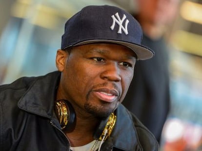 El rapero 50 cent en el aeropuerto de Varsovia.