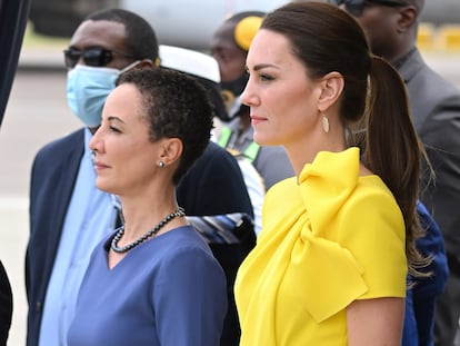 Kate Middleton a su llegada a Jamaica, como parte de su tour por el Caribe.