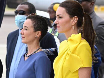 Kate Middleton a su llegada a Jamaica, como parte de su tour por el Caribe.