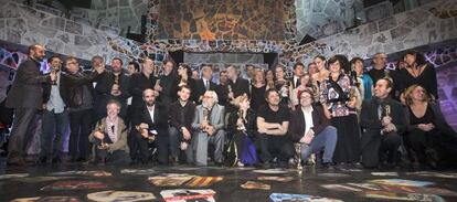 Fotograf&iacute;a coral de los vencedores de los Premios Gaud&iacute;, ayer en el escenario del teatro Arteria Paral.lel.