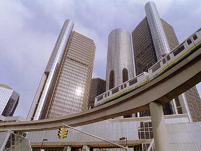 La deuda de General Motors (en la imagen la sede del grupo en Detroit) ha desalentado al inversor.