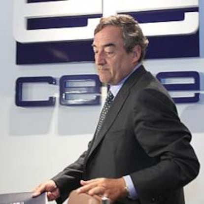 CEOE ve "decepcionante" la reforma de los convenios que planea Trabajo
