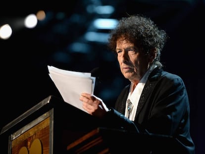 El cantante Bob Dylan, en una gala en homenaje a él de la organización MusiCares en Los Ángeles en 2015.