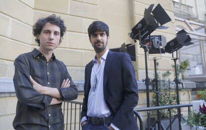 Jonás Trueba (izquierda) y Francesco Carril, director y protagonista de 'La reconquista'.
