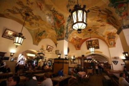 Interior de la cervecería Hofbräuhaus, en Múnich.