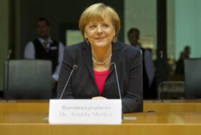La comisión investigadora del Bundestag sobre el depósito de residuos nucleares de Gorleben interroga a la canciller federal, Angela Merkel, hoy en Berlín (Alemania).