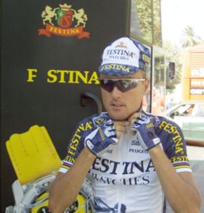 El ciclista Alex Zulle, que corri&oacute; en el equipo Festina, en 1998.