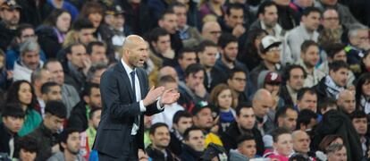 Zidane durante el partido frente al Espanyol.
