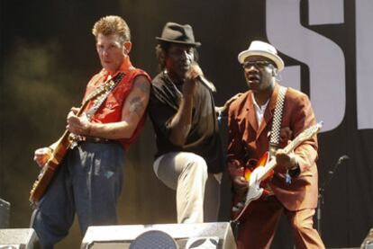 Un momento de la actuación de The Specials, ayer en el Festival de Benicàssim