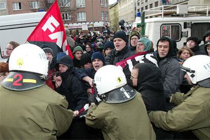 Manifestación contra los recortes en el subsidio de paro, en Berlín.