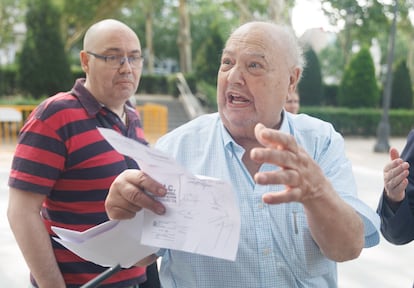 Santiago Royuela y Alberto Royuela, este miércoles, a su llegada a la Audiencia Nacional.