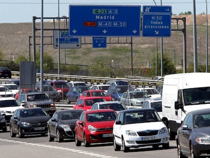 La A-3, a la altura del kilómetro 15, en sentido salida de Madrid.