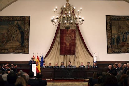 Acto de presentaci&oacute;n del nuevo diccionario jur&iacute;dico panhisp&aacute;nico en la Universidad de Salamanca.