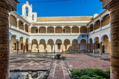 Claustro del convento de la Concepción de Carmona, en Sevilla (Imagen de Engel & Völkers).