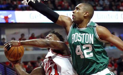 Horford tapona a Butler.