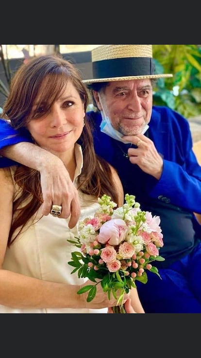 Joaquín Sabina y Jimena Coronado, el día de su boda.