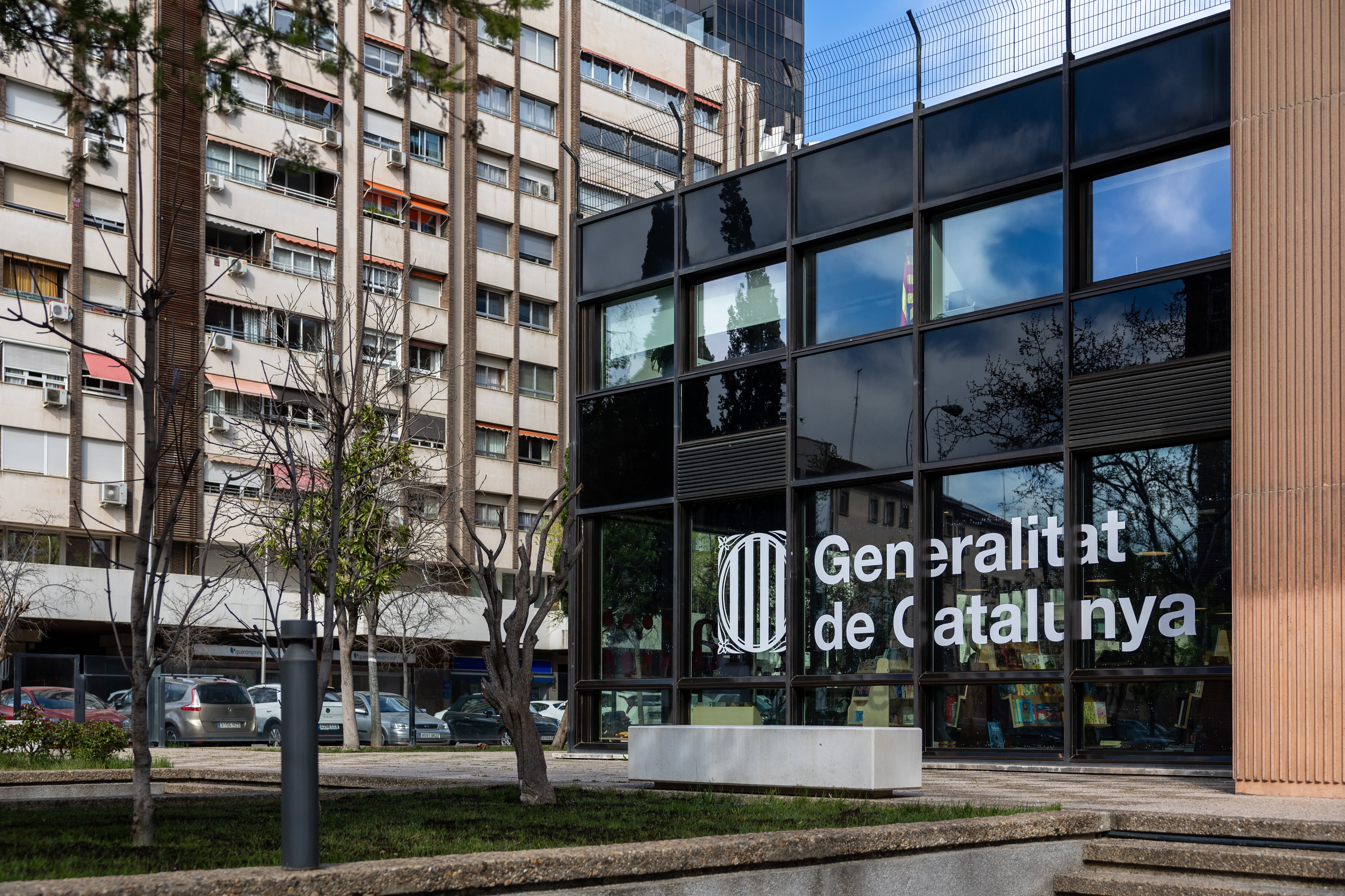 El Edificio de la Delegación de la Generalitat de Catalunya, este jueves, en Tetuán. 