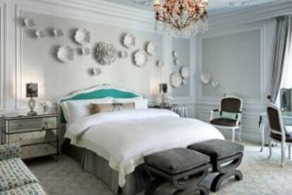 Quarto do hotel St.Regis, em Nova York.