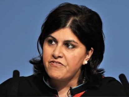 Foto de arquivo de Sayeeda Warsi em Birmingham.