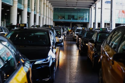 La huelga del sector del taxi, en imgenes