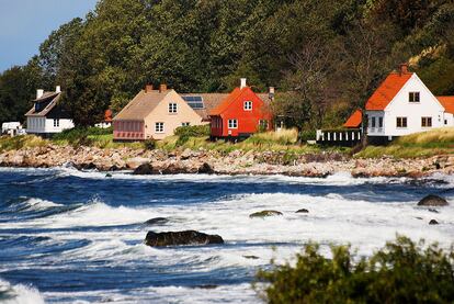 En Bornholm, el 80% de los hogares posee calderas cuyo sistema hidráulico está impulsado por la incineración de residuos, paja, biogás y virutas de madera.