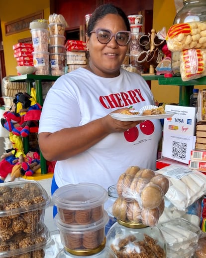 Uno de los puestos en el portal de los Dulces, en Cartagena de Indias.