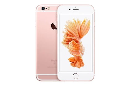 El iPhone 6s y el 6s Plus, anunciados el 9 de septiembre de 2015, son la novena generación como sucesores del iPhone 6 y 6 Plus. Ambos incorporan nueva tecnología en la pantalla, llamada 3D Touch Display.