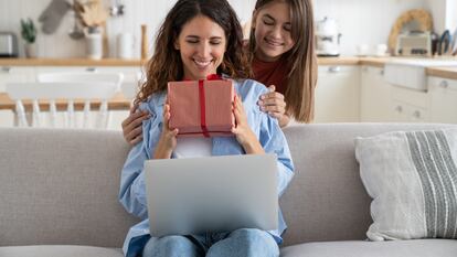 Samsung en el Día de la Madre: descuentos y accesorios de regalo con la compra de tecnología.